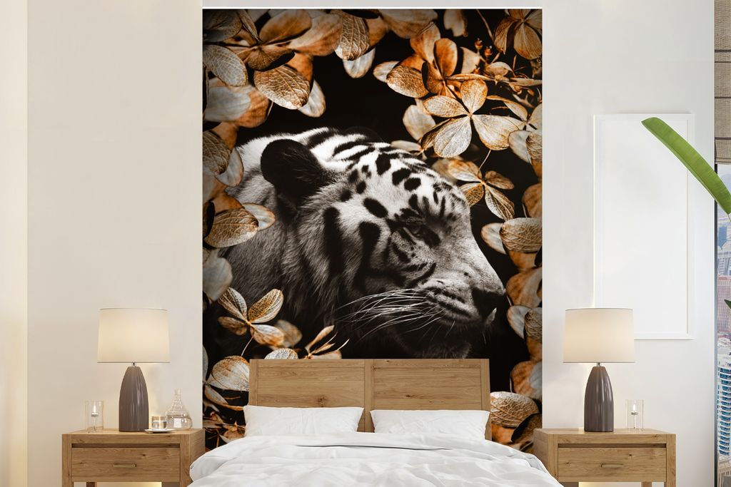 MuchoWow Fototapete für Wohnzimmer oder Schlafzimmer Wandtapete Vinyl Motivtapete Tiger - Zebra - Blätter - 145x220 cm - Wanddekoration