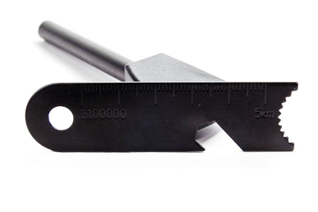 Feuerstarter mit Pfeife Magnesium Feuerstein Feuerstab Produktbild 4