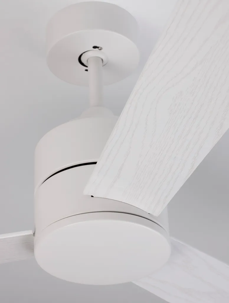Ventilateur de plafond silencieux Nova Luce AXEL avec télécommande