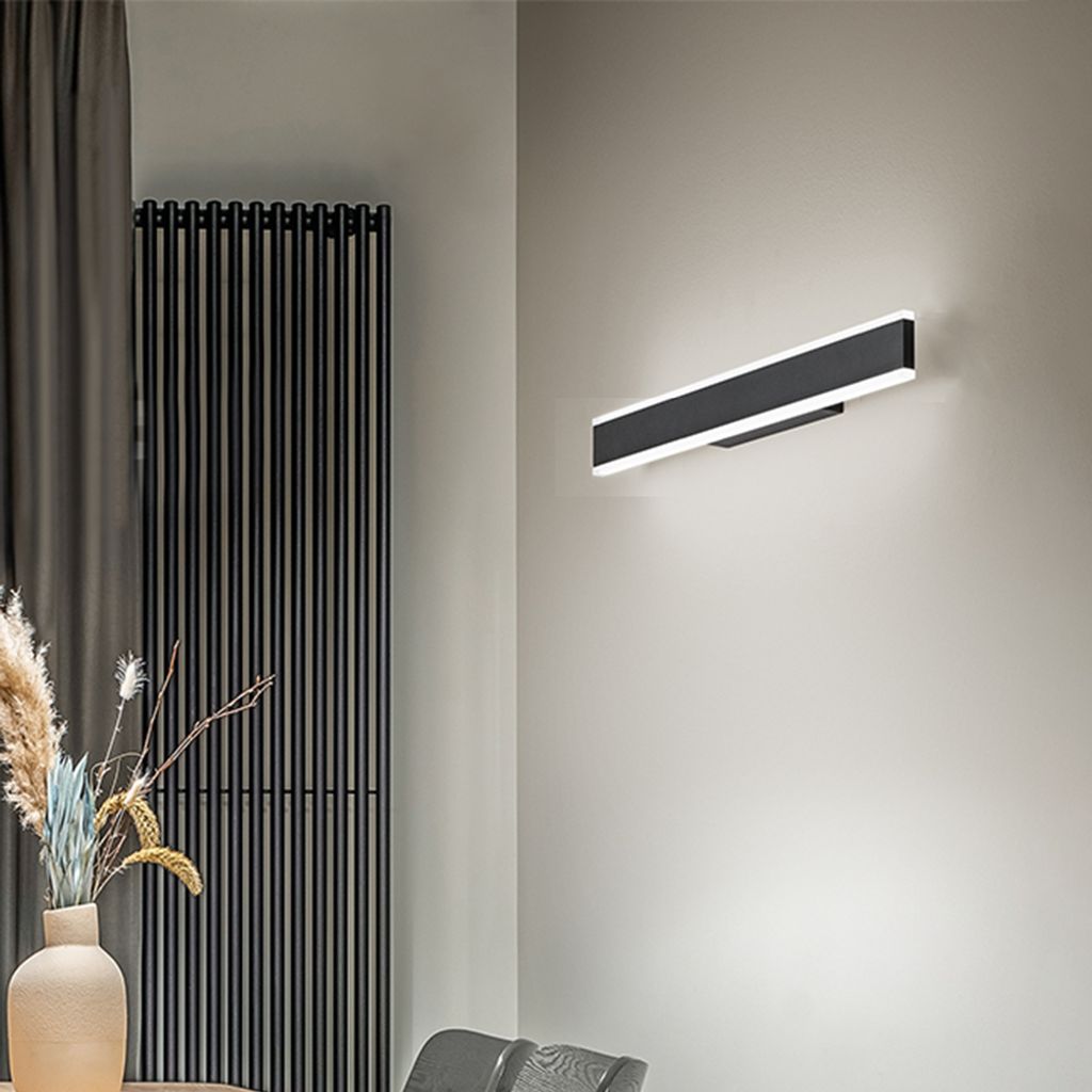 32-W-LED-Wandleuchte, 81,5 cm, aus schwarzem Aluminium mit Farbtemperaturwahlschalter (3000 K/4000 K/6000 K) und satiniertem Diffusor - Perenz