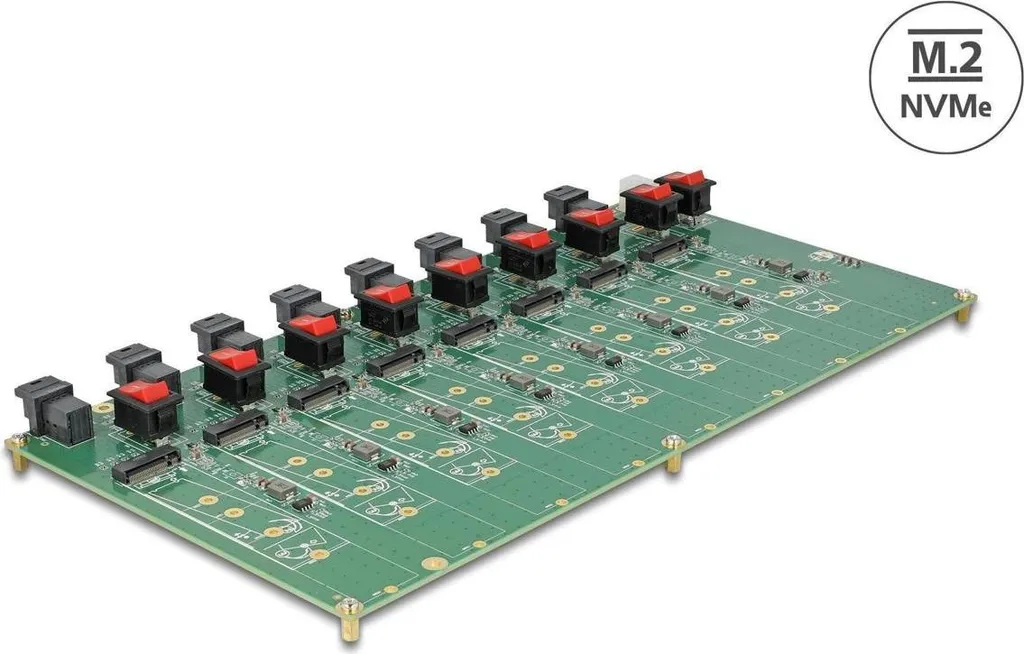 Adaptateur Testboard M.2 NVMe 8 Ports vers SFF-8643 pour Banc d'Essais