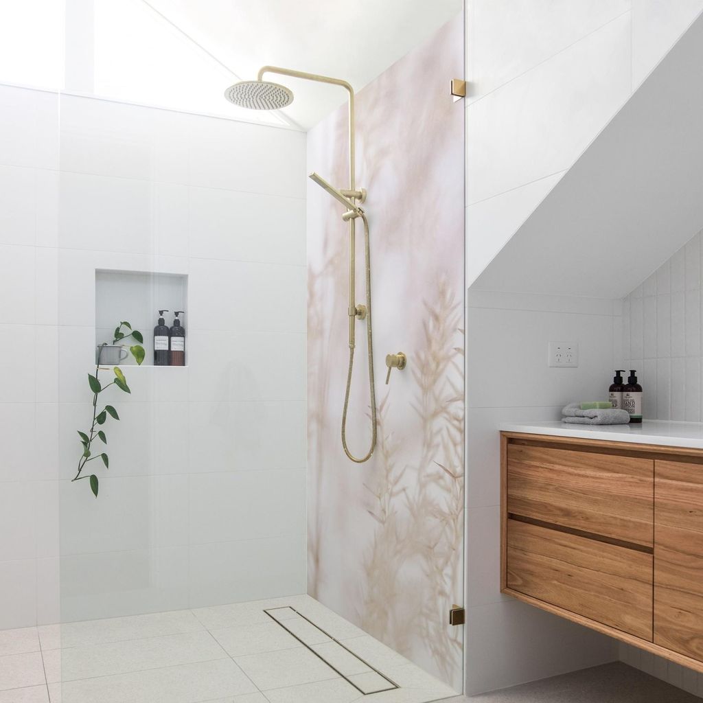 Duschrückwand mit Motiv selbstklebend - 0.61 mm Wandpaneel wasserfest Gräser beige Landhaus Badrückwand fugenlos Premium matt 100x200 cm