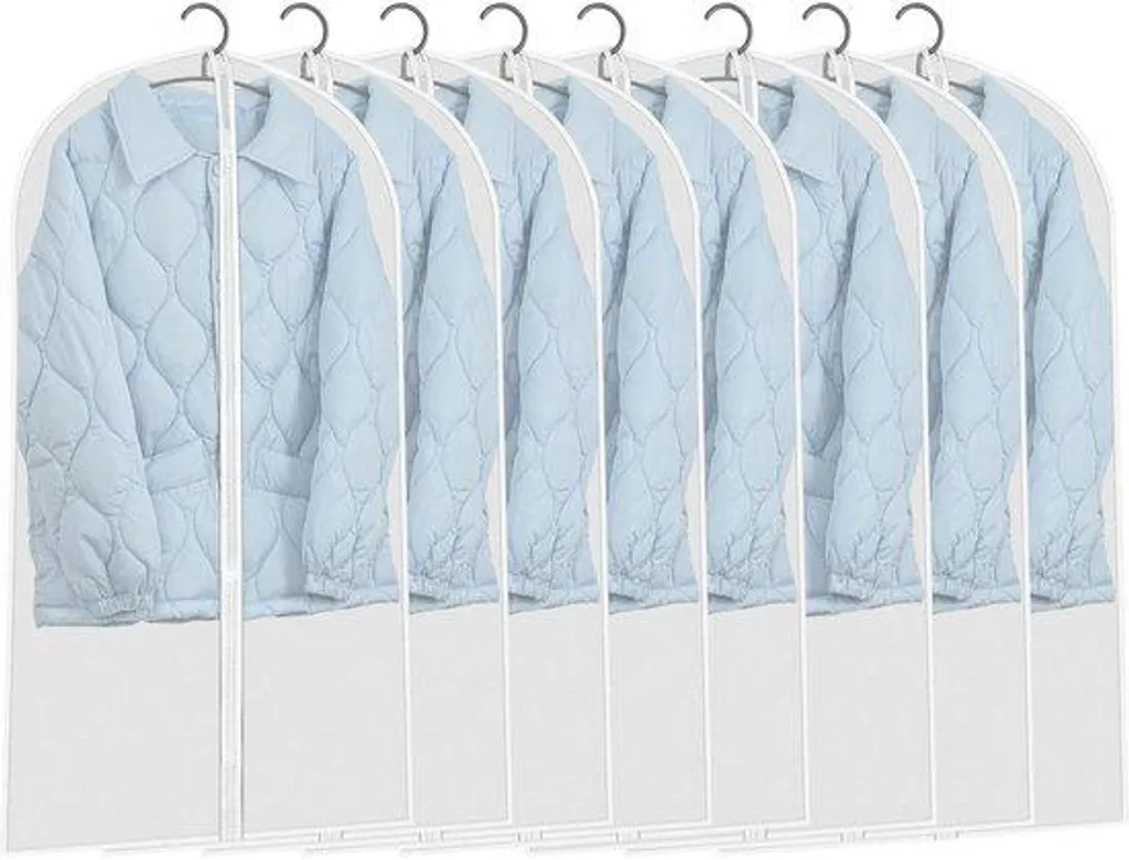 Rangement vêtement long pour protéger vos costumes de la poussière