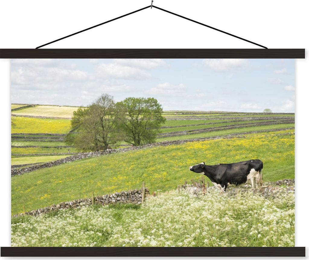 MuchoWow Textilposter Kuh - Blumen - Tiere 150x100 cm mit schwarzem Rahmen - Schlafzimmer