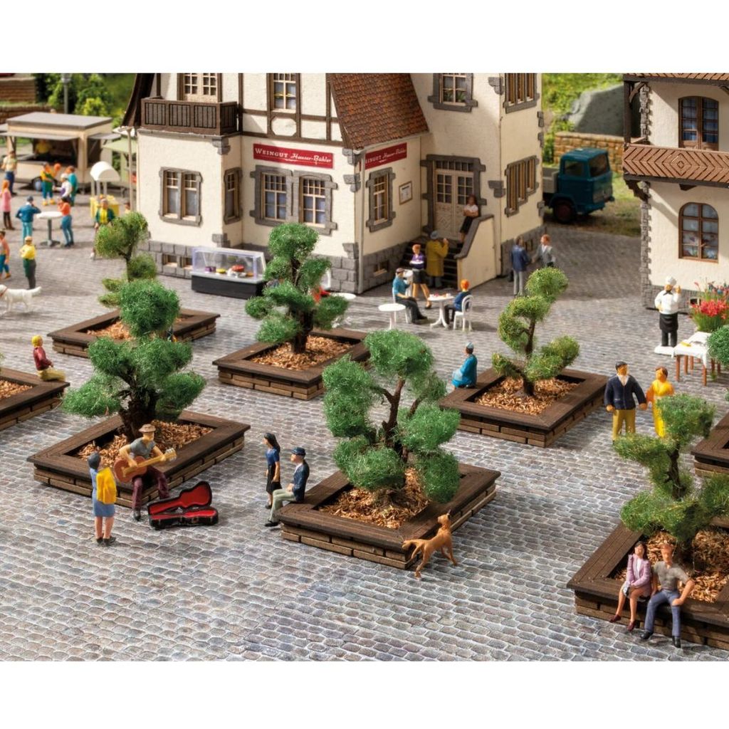 NOCH Zierbüsche, Modellbau Büsche, 12 Stück ca. 4-5 cm hoch für Spur H0, TT, N für Dioramen und Landschaftsgestaltung