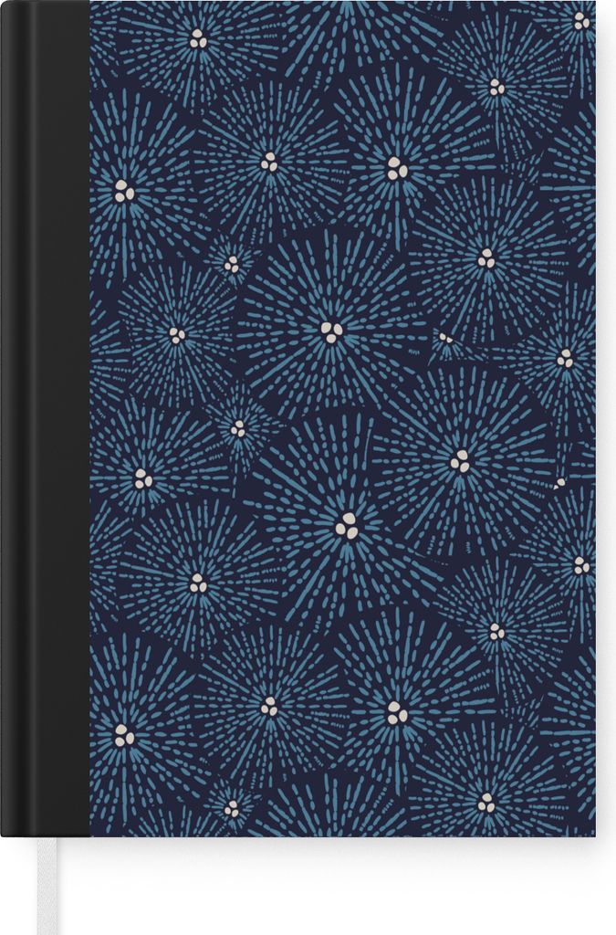 MuchoWow Notizbuch Tagebuch Haushaltsbuch Notebook A5 Blumen - Japanisch - Muster - Blau - Weiß - Notizblock - Notizheft - Notebook - Schreibblo...
