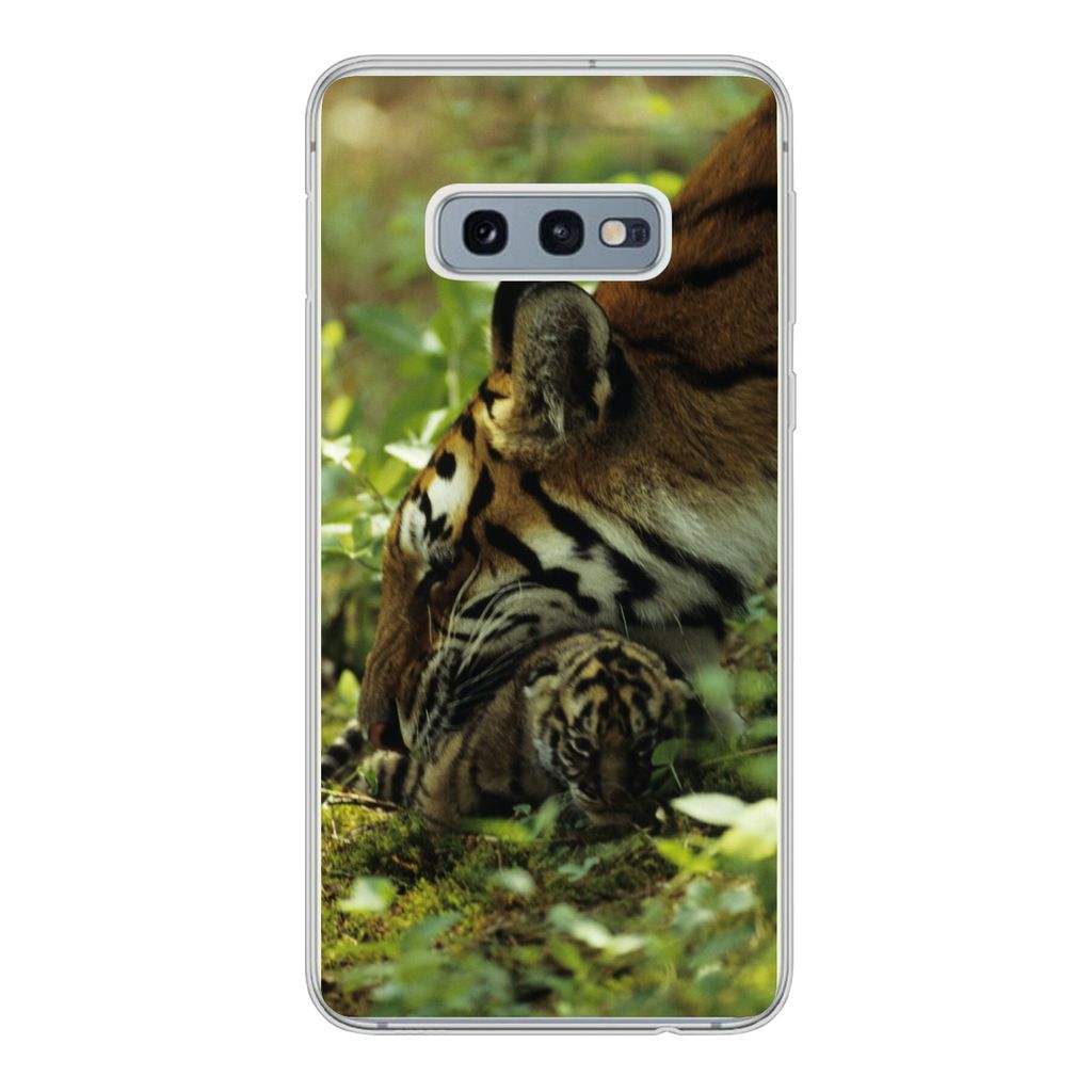MuchoWow Handyhülle Schutzhülle Hülle für Samsung Galaxy S10e Tiger - Pflanzen - Jungtier Silikon Softcase Handy Hülle - Handy