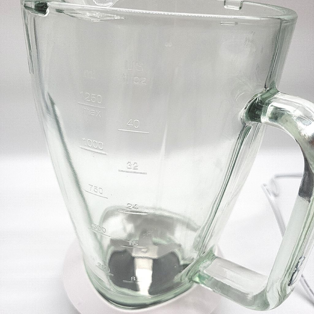 Blender Braun PowerBlend 1 600W - Récipient Verre 1.5L, Broyeur Glace, 2 Vitesses
