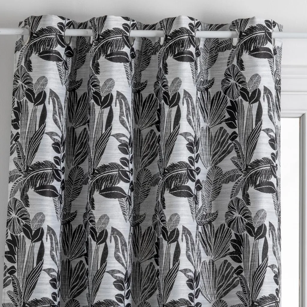 Rideau jacquard noir bejuco 140x260cm pour habiller une fenêtre nue