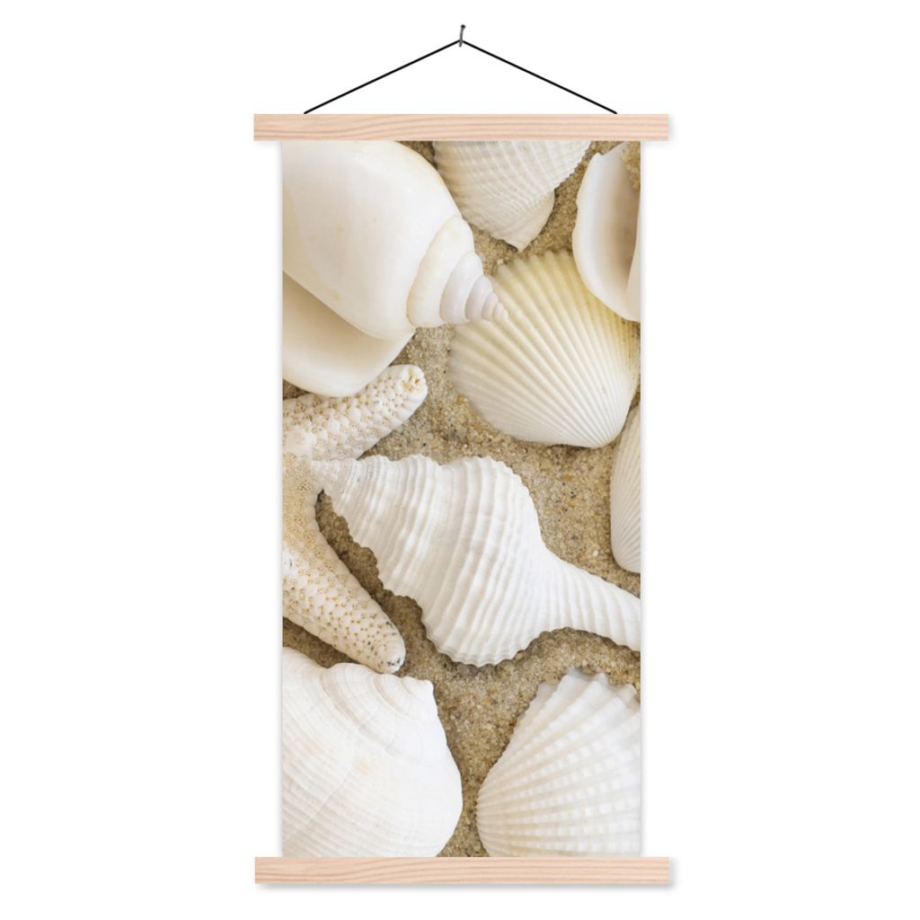 MuchoWow Textilposter Muschel - Strand - Weiß 40x80 cm mit holzfarbenen Rahmen - Wohnzimmer