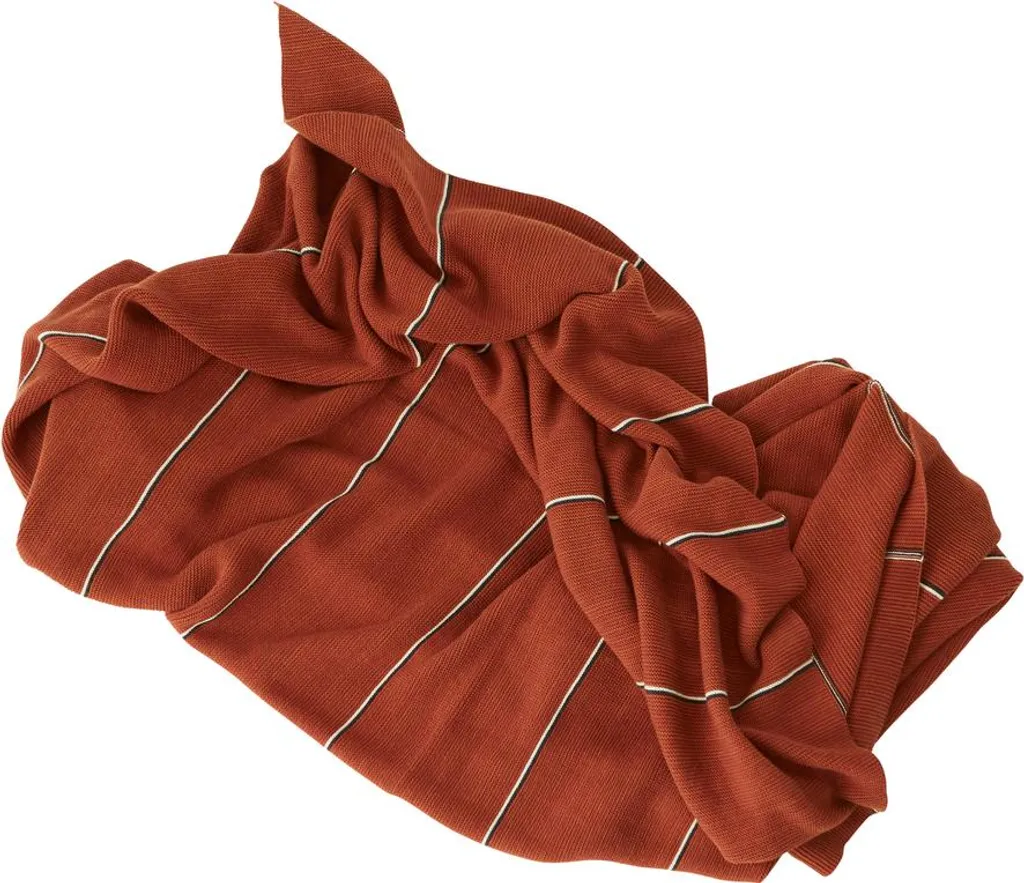Couverture Chaude OYOY Living Rouge pour vos Soirées d'Hiver au Salon
