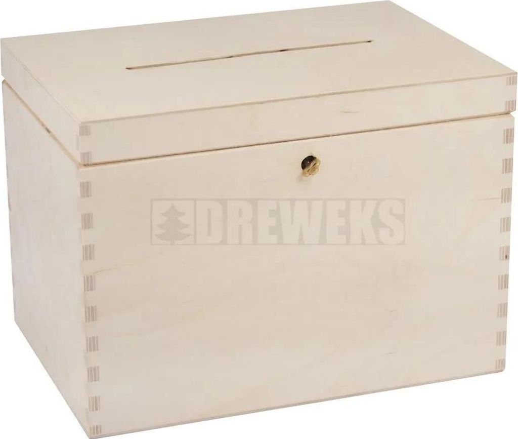 Personalisierbare Kartenbox aus Naturholz im rustikalen Produktbild 