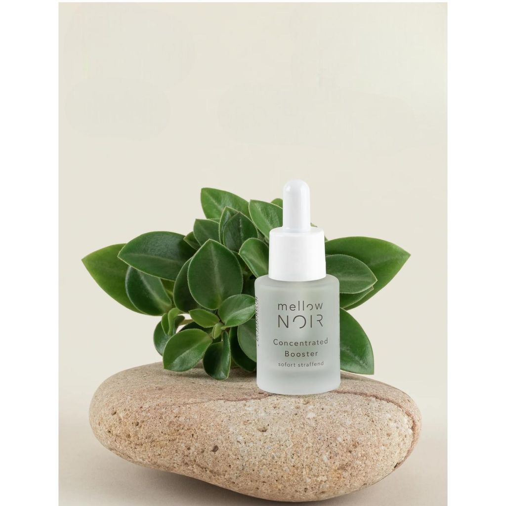 mellow NOIR Concentrated Booster 15ml | SOFORT STRAFFEND | Hyaluron Gesichtsserum | Augenserum | Serum zur Augenpflege & Gesichtspflege