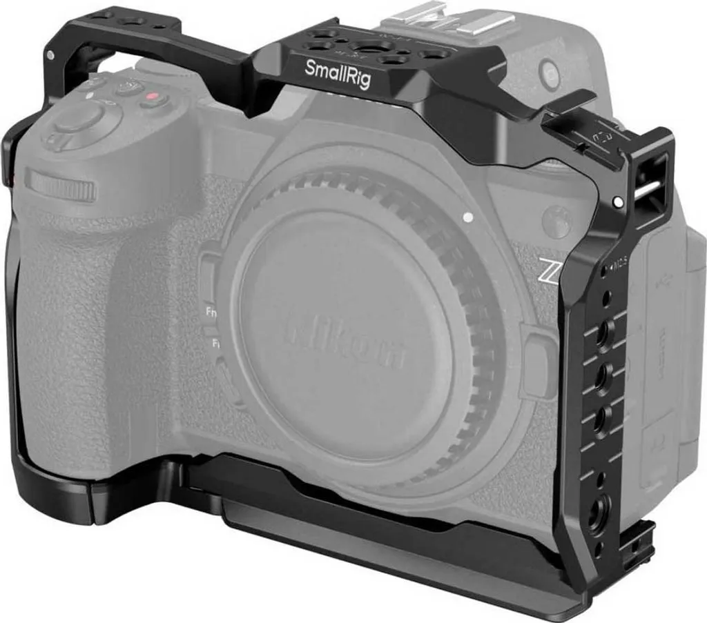 SmallRig 4519 Cage Nikon Z 6III: L'Armatura per le tue Avventure