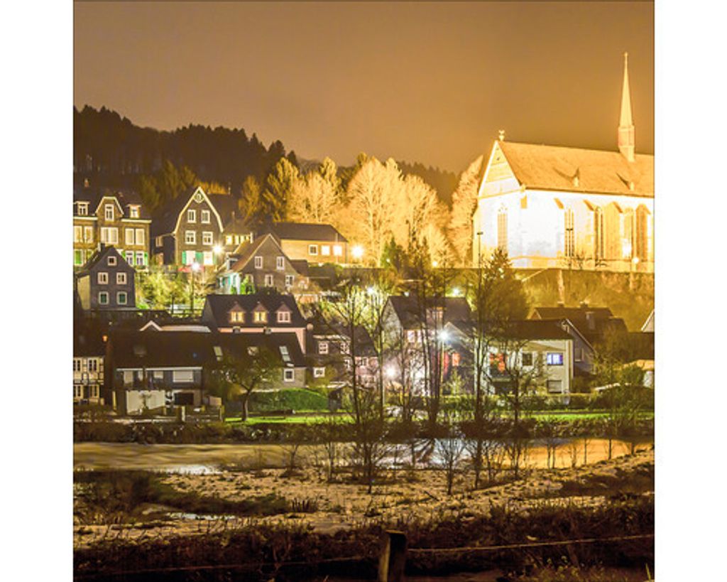 Glasbild Wuppertal Beyenburg Nacht 30x30 cm