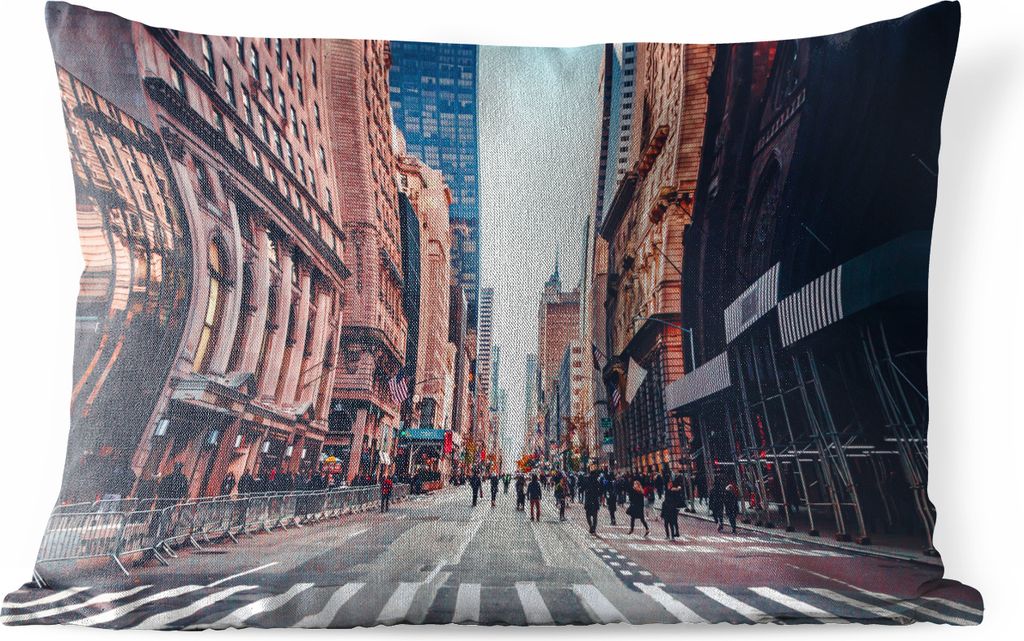 MuchoWow Outdoor Kissen - Veteranenparade in New York - 60x40 cm - Wetterfest - Lounge Kissen - Zierkissen - Kissen für Innenräume