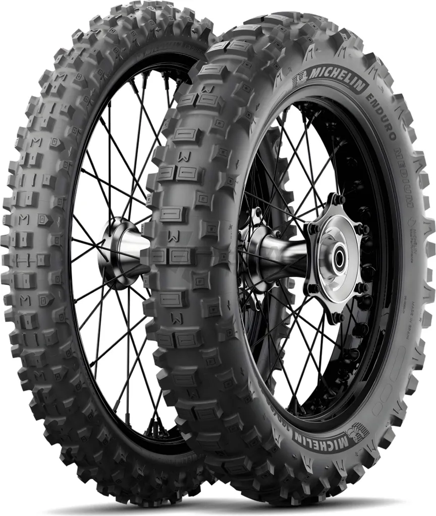 Pneu Arrière Michelin 120/90-18 Enduro Medium idéal Rando et Course