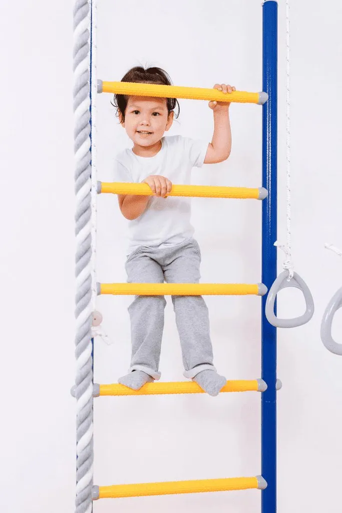 Espalier Comet 2 pour enfant : solution sport intérieur vert clair
