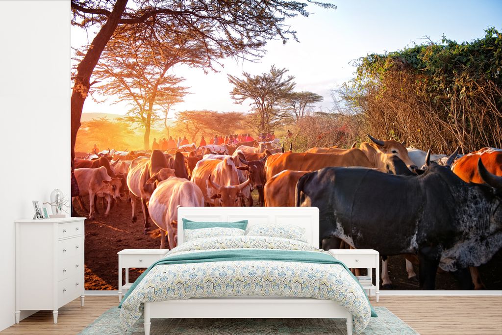 MuchoWow Fototapete für Wohnzimmer oder Schlafzimmer Wandtapete Vinyl Motivtapete Kühe im Masai Mara National Park in Kenia - 360x240 cm - Viny...