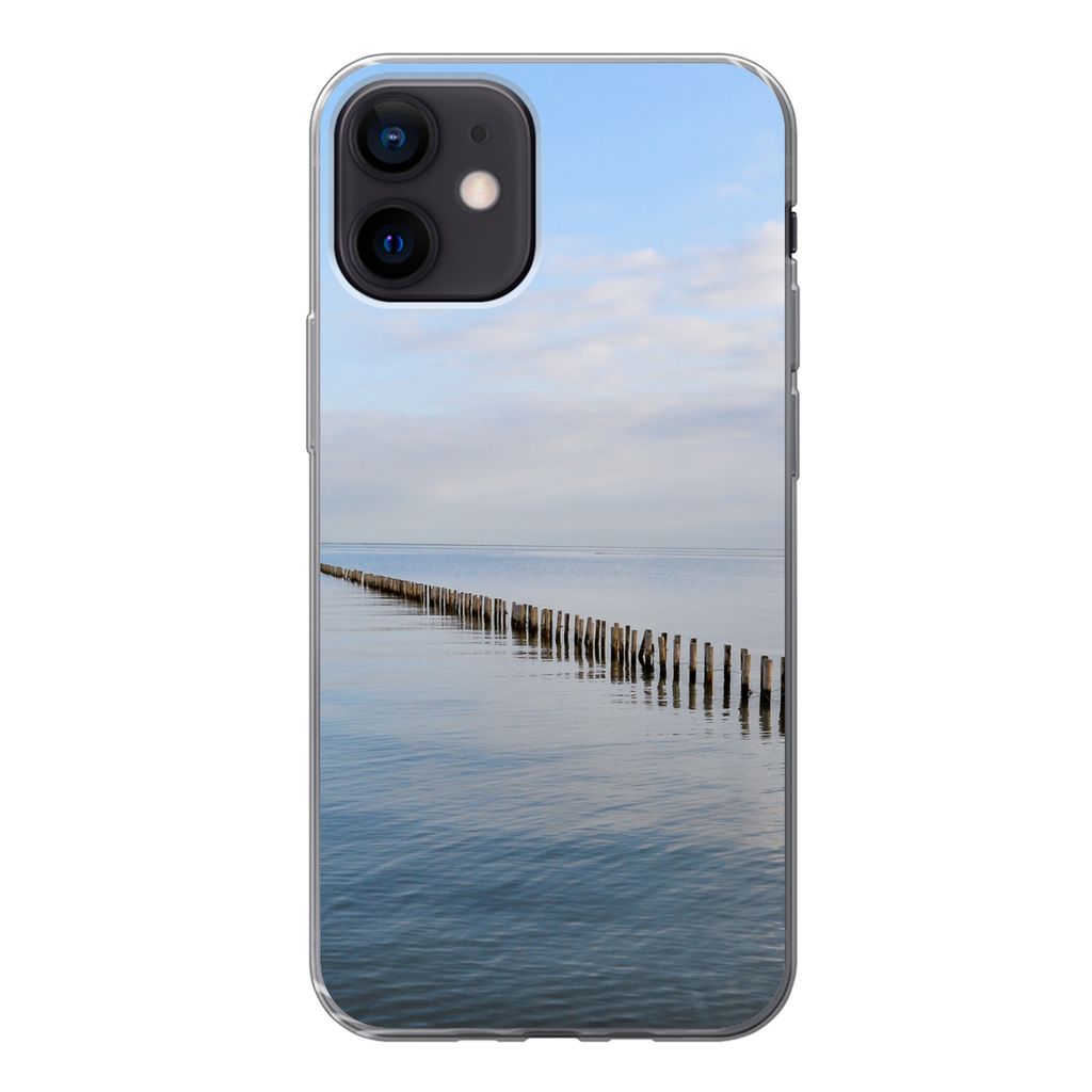 MuchoWow Handyhülle Schutzhülle Hülle für iPhone 12 Nordsee - Wolken - Wasser Silikon Softcase Handy Hülle - Schutzhülle