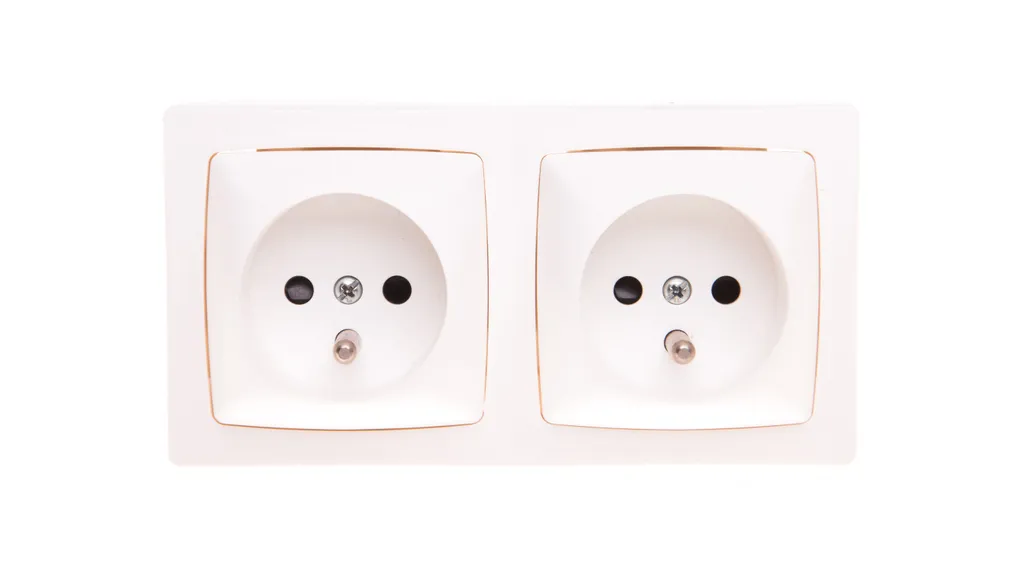 Presa Doppia Bianca Legrand Oteo 086076: Estetica Pulita a Parete