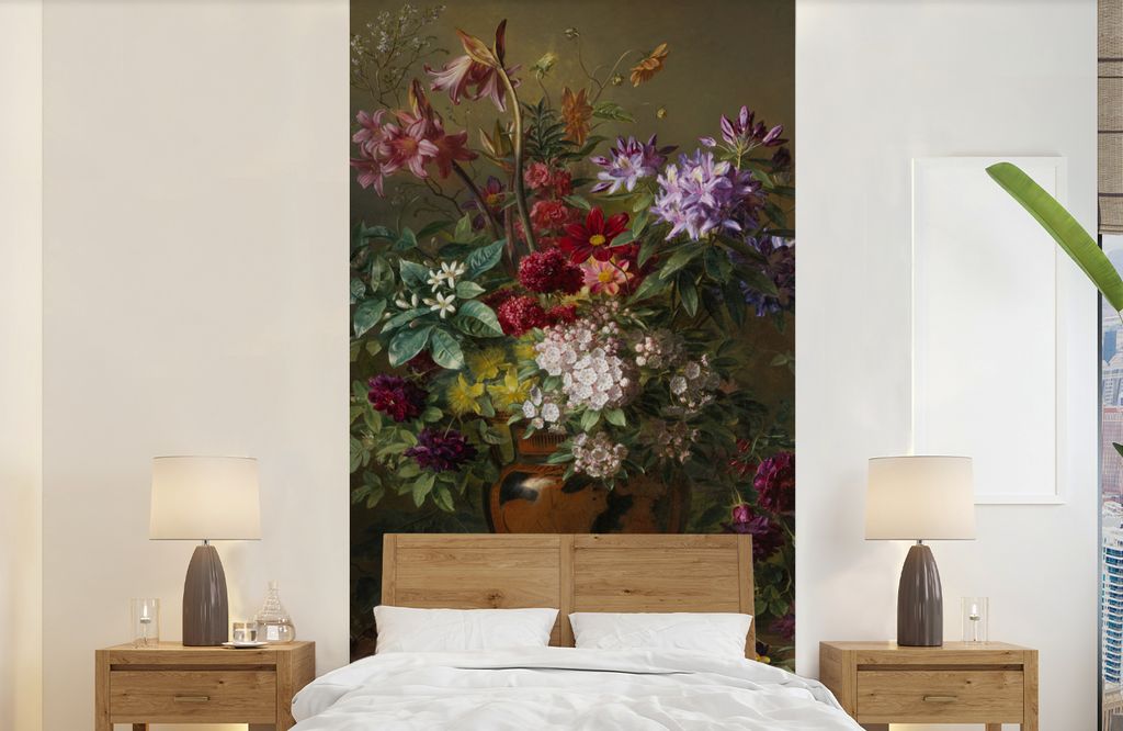 MuchoWow Fototapete für Wohnzimmer oder Schlafzimmer Wandtapete Vinyl Motivtapete Stilleben mit Blumen in einer griechischen Vase: Allegorie des...