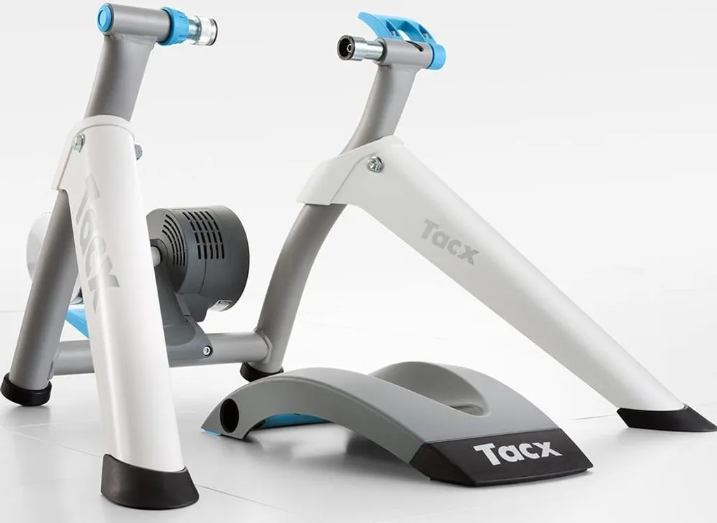 Tacx Flow Smart Garmin : Résistance de 800W et Simulation de Pente