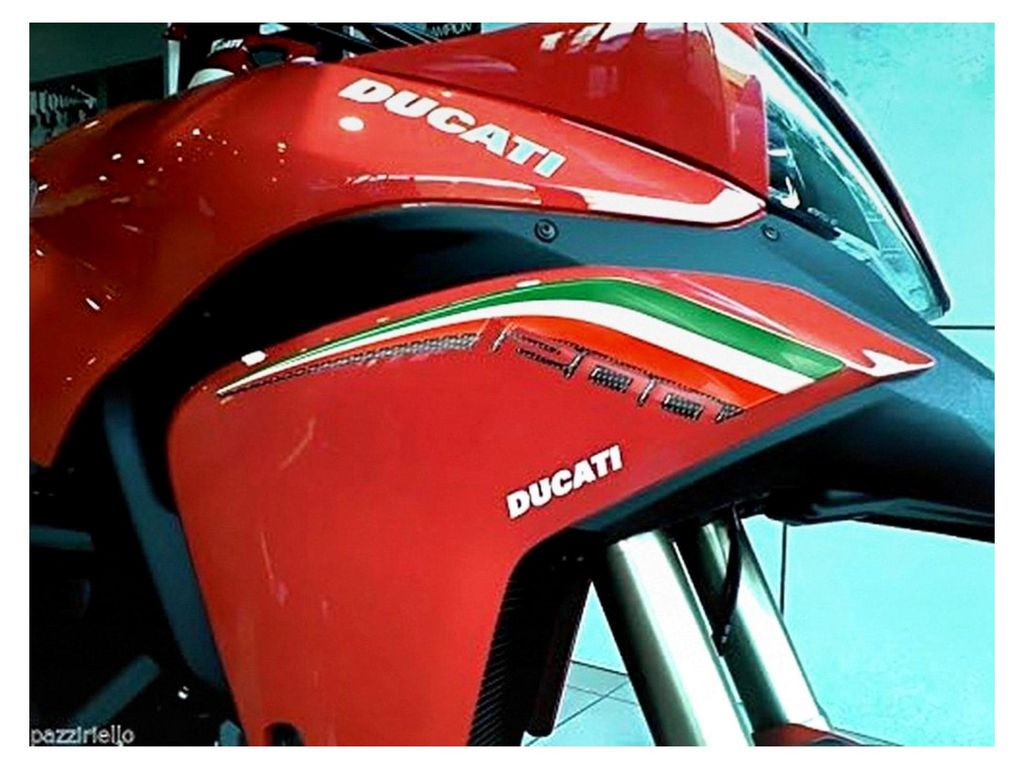3D Sticker Kit Italienischer Tricolor Motorrad-Heckschutz kompatibel mit Ducati 1200 2010-2014