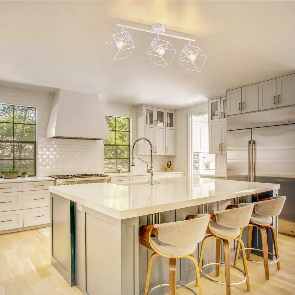 Éclairage plafond modulable sans zones d'ombre avec 3 spots blanc E14