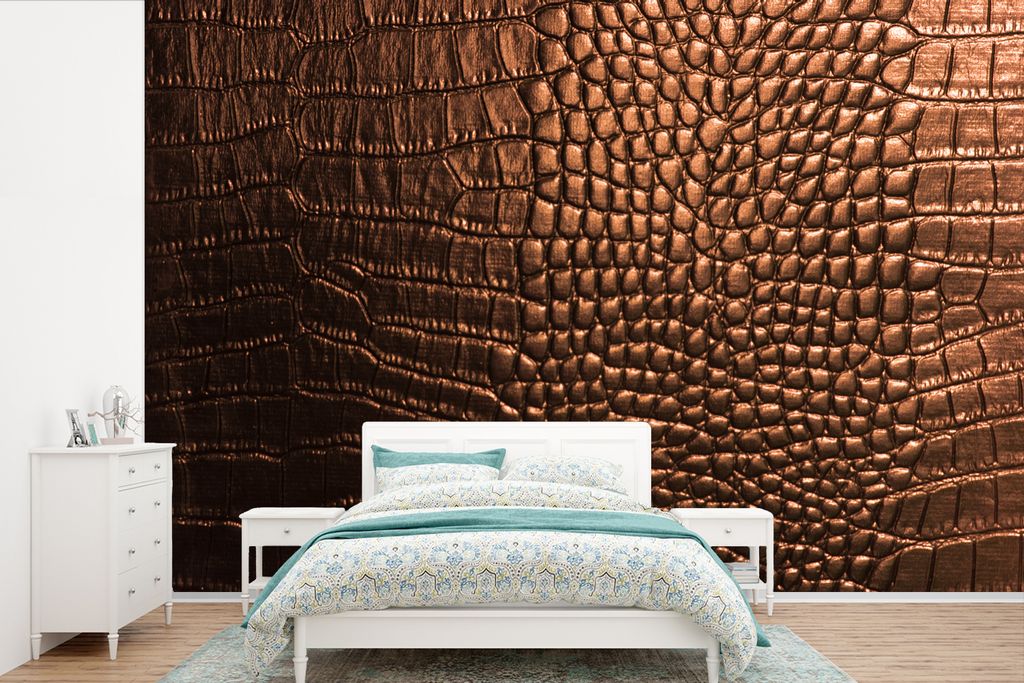 MuchoWow Fototapete für Wohnzimmer oder Schlafzimmer Wandtapete Vinyl Motivtapete Das braune Leder eines Krokodils - 330x220 cm - Fototapeten