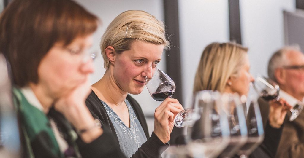 mydays Weinseminar für Einsteiger Würzburg; Erlebnis verschenken oder selbst erleben; Gutschein für 1 Person(en)
