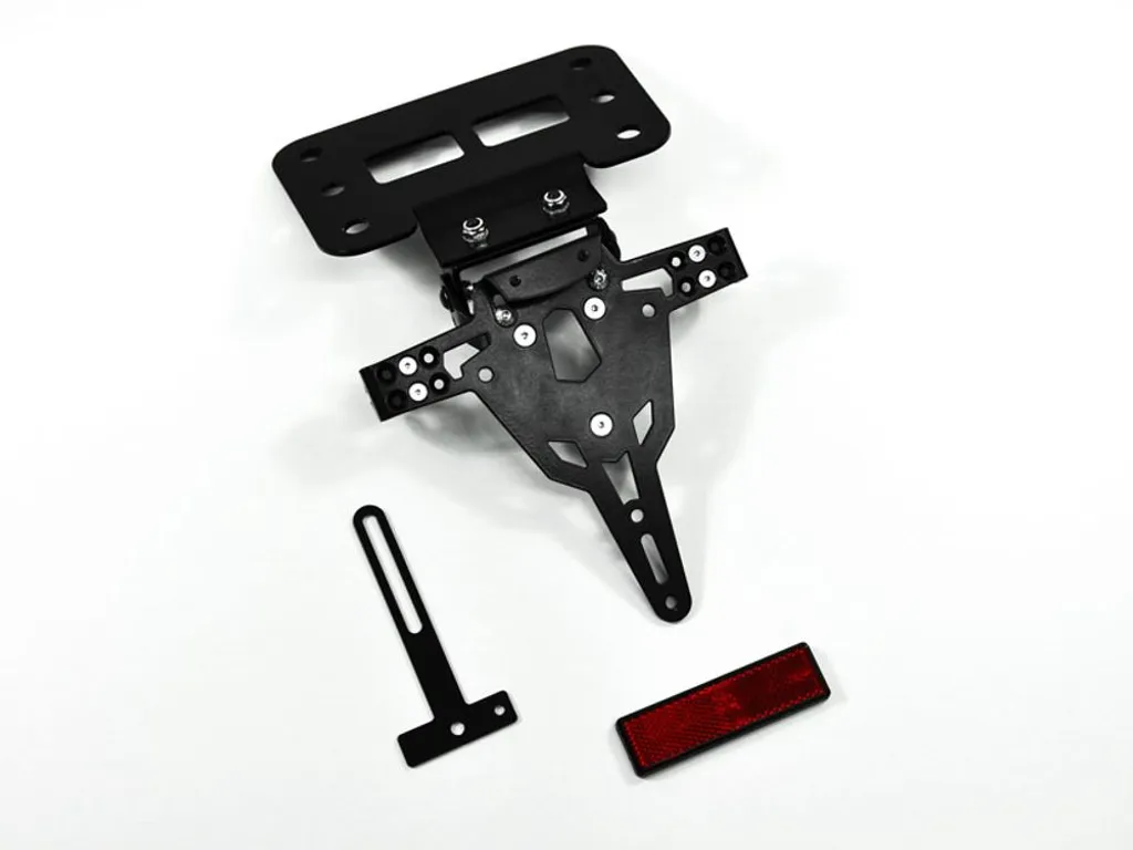 Porta Targa Zieger Pro Suzuki GSXR 600/750 K4 K5 - Regolabile e Robusto
