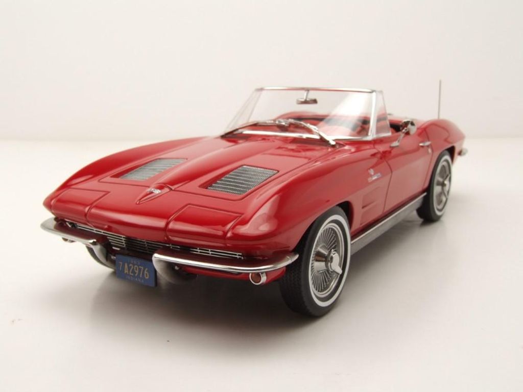 Norev 189056 Chevrolet Corvette C2 Sting Ray Convertible 1963 rot 1:18