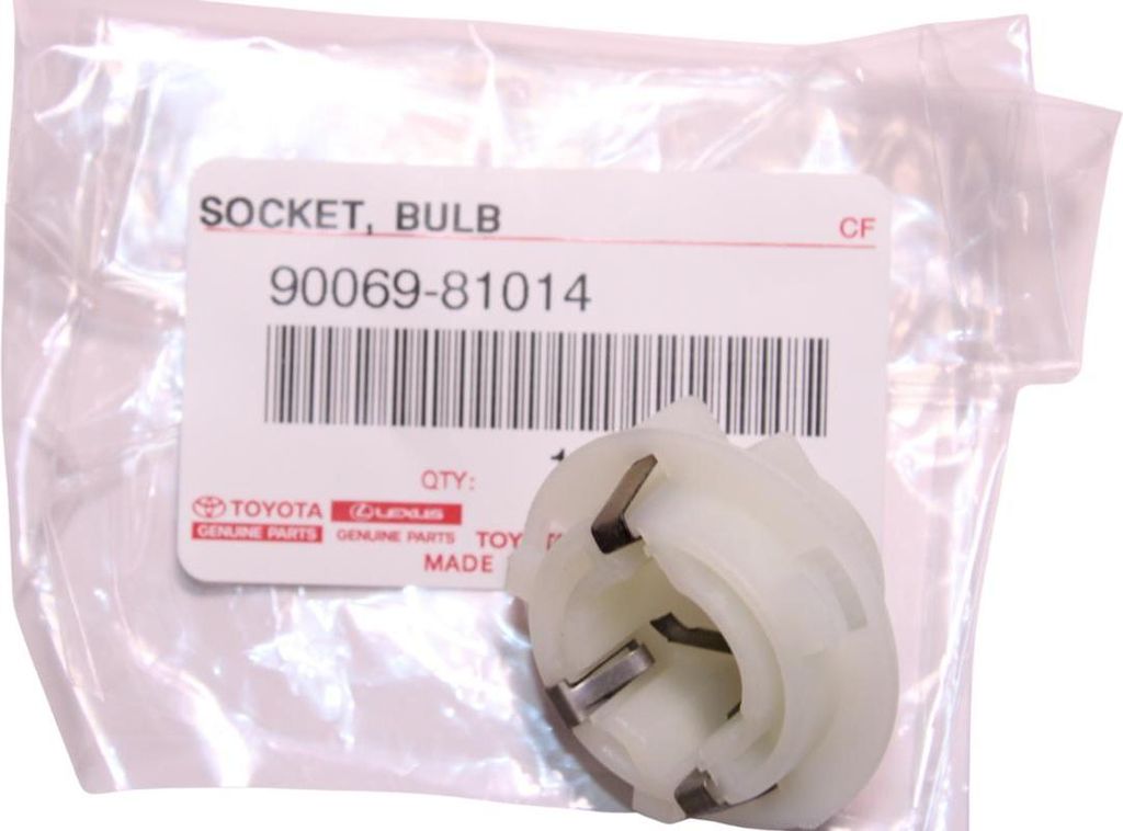 TOYOTA Yaris Rückleuchtenfassung 90069-81014 OE