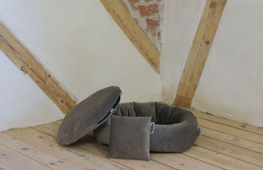 animal-design Kuschelinsel 'Samtweich' kuschelig weich versch. Größen und Farben - Heimtierbettchen, Farbe:taupe, Größe:Größe 2