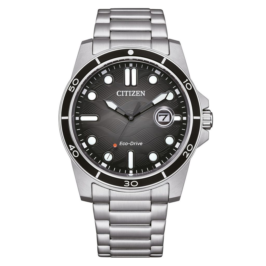 A studio shot of a men's wristwatch.