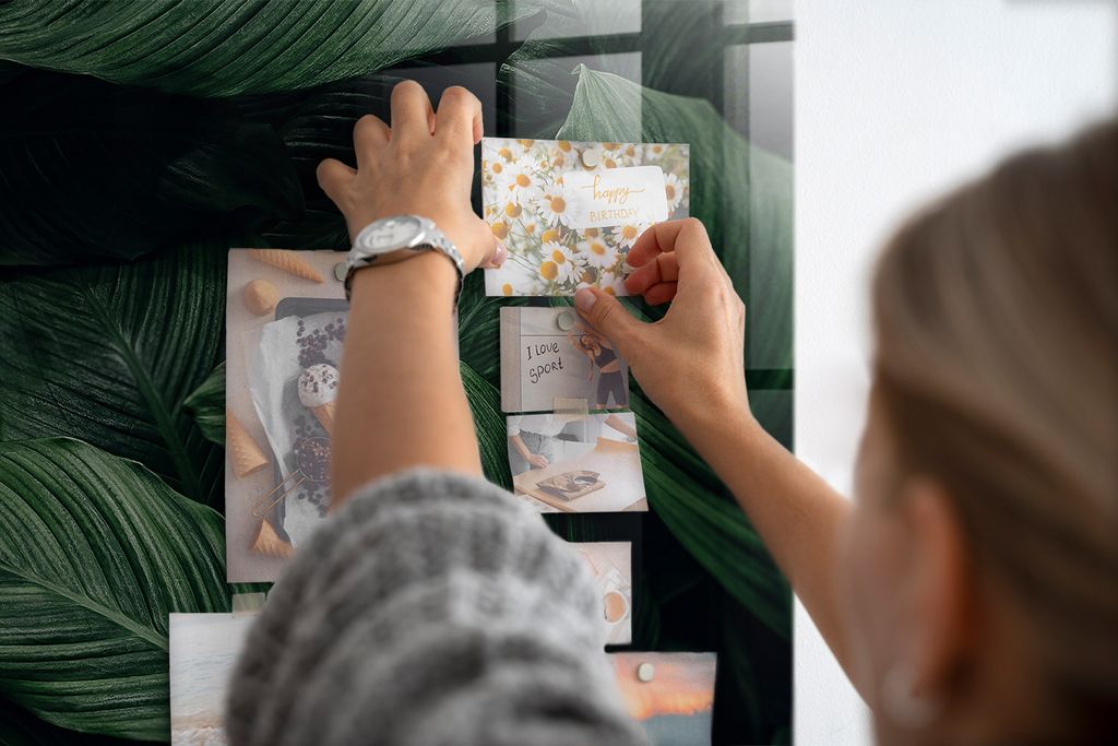 Magnetisch Tafel Magnettafel - Magnetpinnwand Memoboard - Notiztafel verschiedenen Designs - 90x60 cm - Tropische Monstera