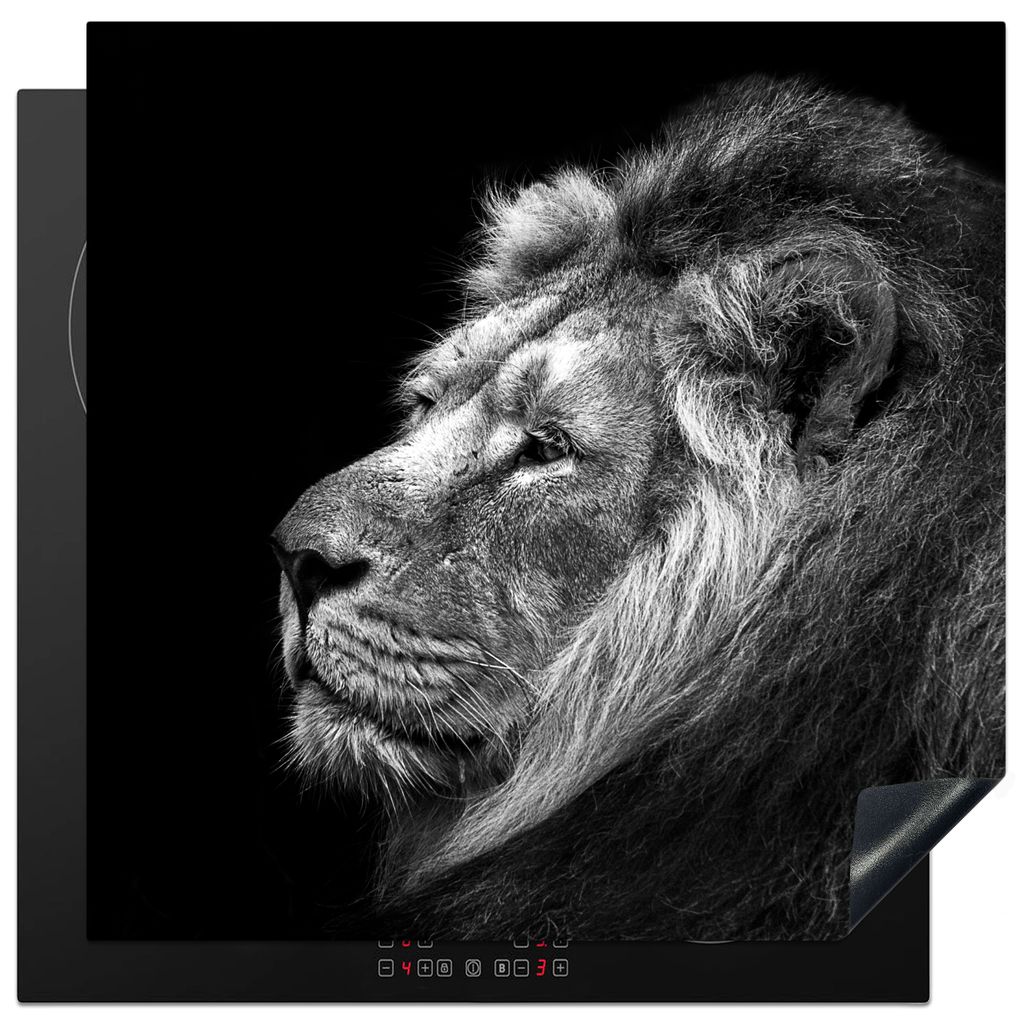 KitchenYeah Herdabdeckplatte Löwe vor schwarzem Hintergrund in schwarz und weiß , 78x78cm, Küche Deko, Glaskeramikkochfeld Herdabdeckung, Abde...