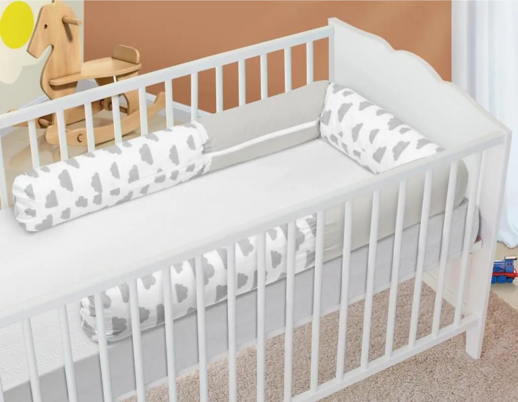 Tour de lit bébé COLLAR gris et blanc - Protection 12x240 cm en coton