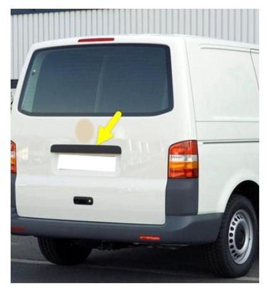 Zierleiste mit Öffnungen für die Kennzeichenbeleuchtung für VW Transporter T5 7E0827329F