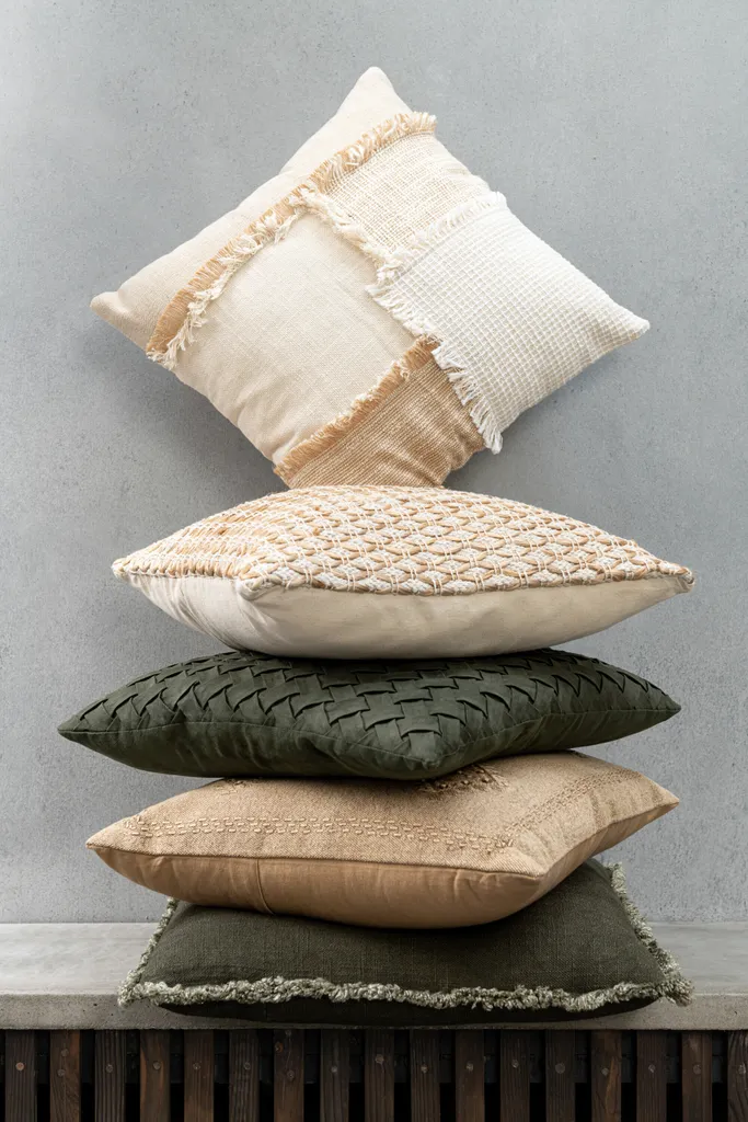 Coussin Vert Tissé en Polyester J-Line - Finition Texturée Haut de Gamme