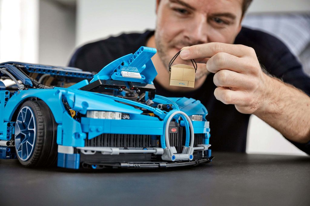 LEGO® Technic 42083 Bugatti Chiron Obrázok produktu 47