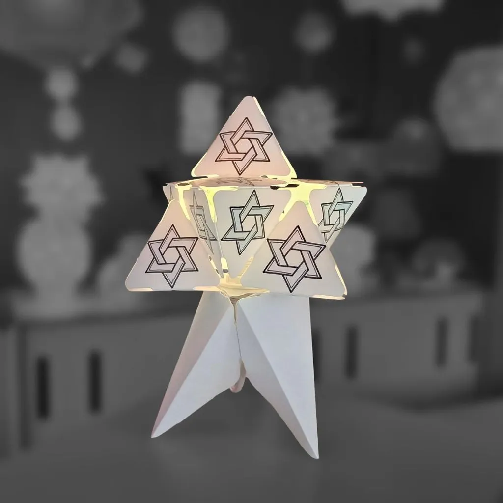 Abat-jour créatif blanc mat Sheedz Kuma, décoration LED sculpturale