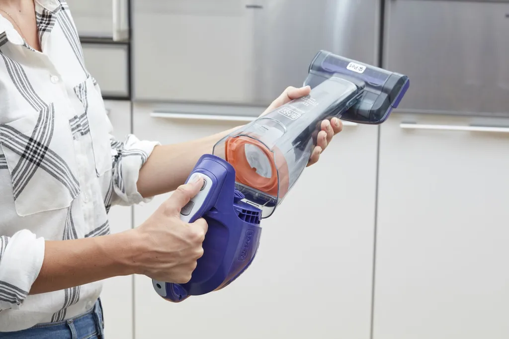 Aspirateur à main Black & Decker DVB 315 JP sans fil 12V - 5