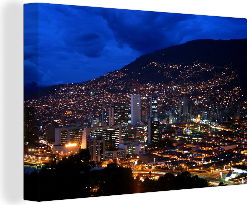 OneMillionCanvasses - Leinwandbilder - 140x90 cm, Luftaufnahme von Medellín in Kolumbien bei Nacht, Wandbilder Kunstdruck Wanddekoration - Foto ...