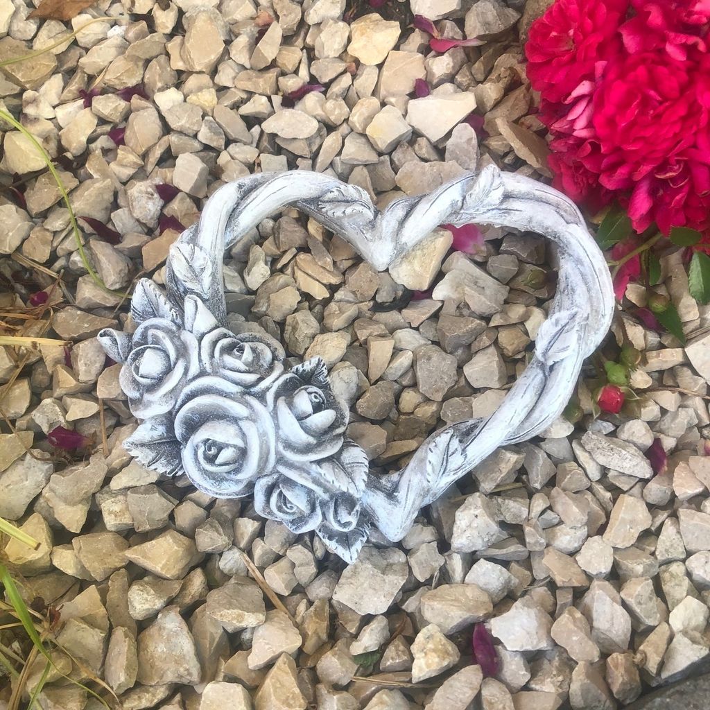 Grabschmuck Rosenranke Rosenblüten HERZ Rosenherz Grabdekoration 14,5cm