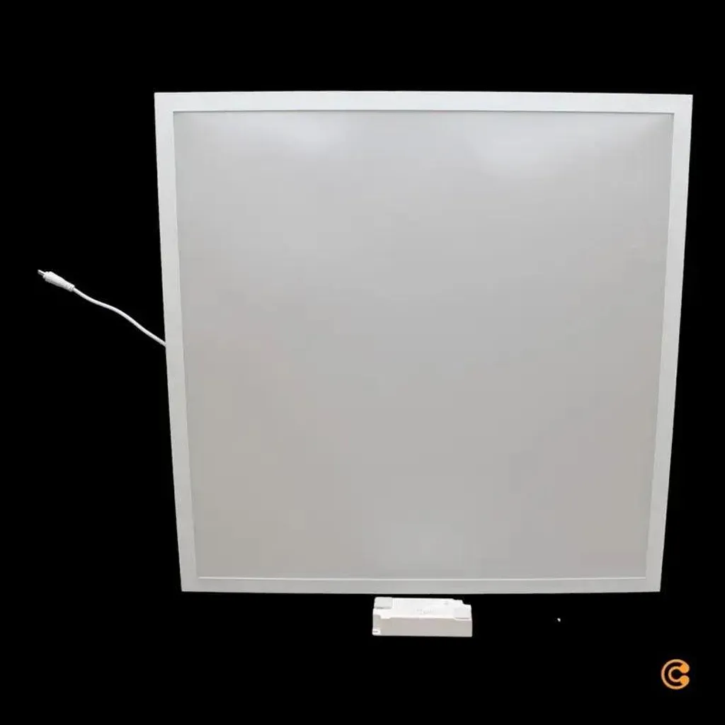Luminaire LED Bureau 62x62cm 4000K - Fini les Zones Sombres au Travail