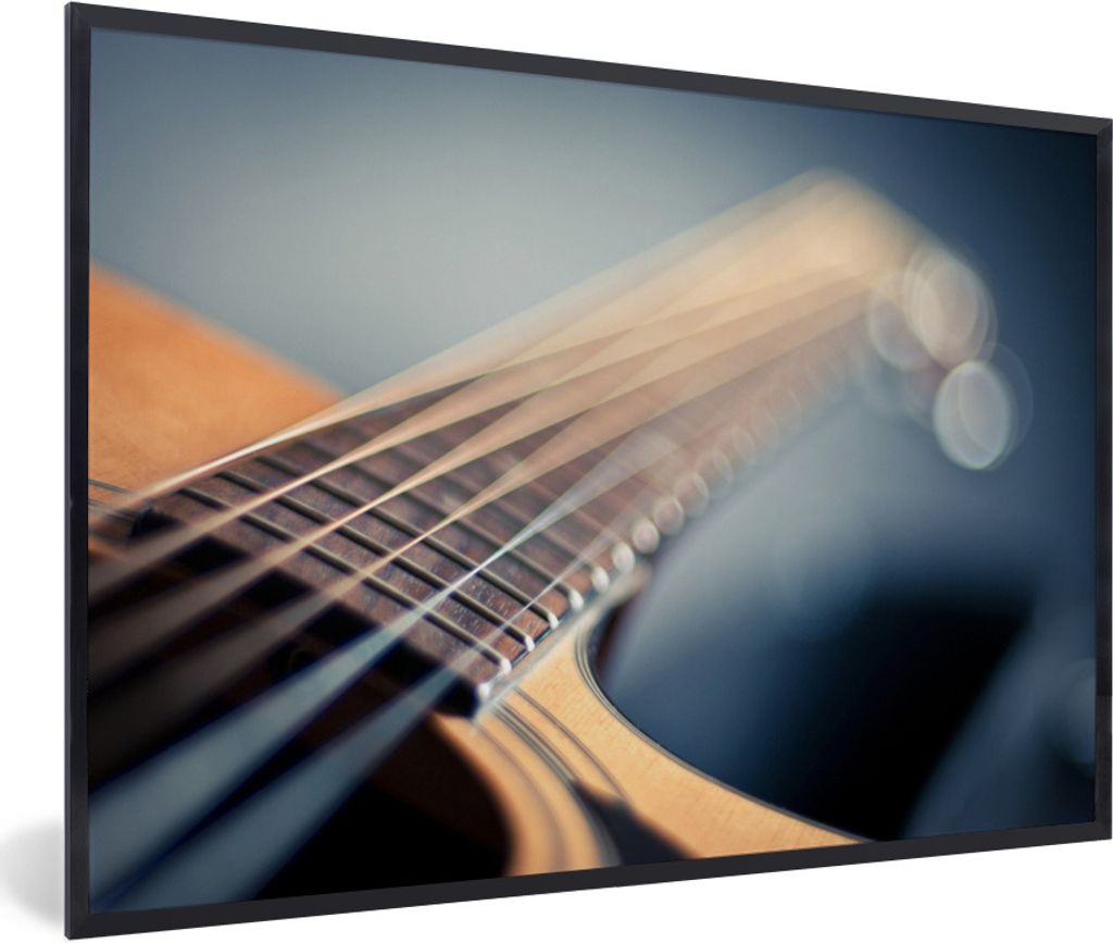MuchoWow Gerahmtes Poster Nahaufnahme der Saiten einer akustischen Gitarre 30x20 cm - Poster mit Schwarzem Bilderrahmen Wandposter Rahmen Foto Bi...
