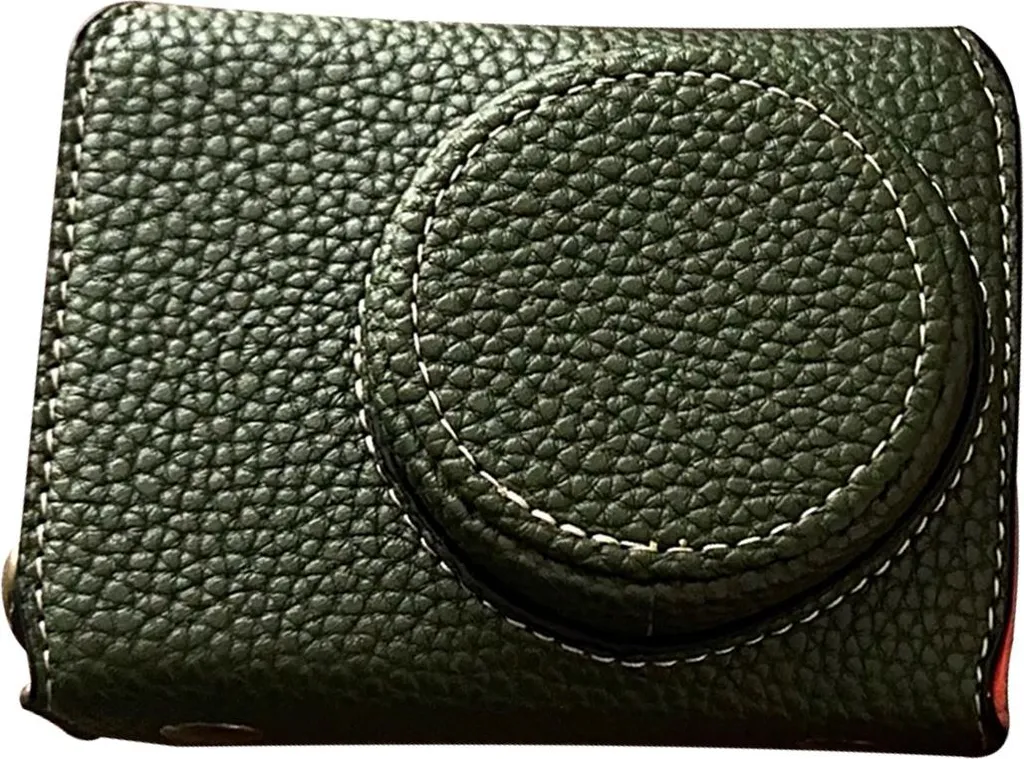 Protégez votre Ricoh GRIII des Rayures avec cet Étui Demi-coque Vert