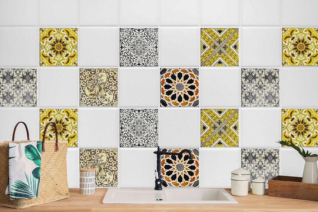 24 Stück Magic Stick Set mit für Fliesen Für Bad Küche Fließen Klebefolie Goldenes Mosaik 10 x 10 cm